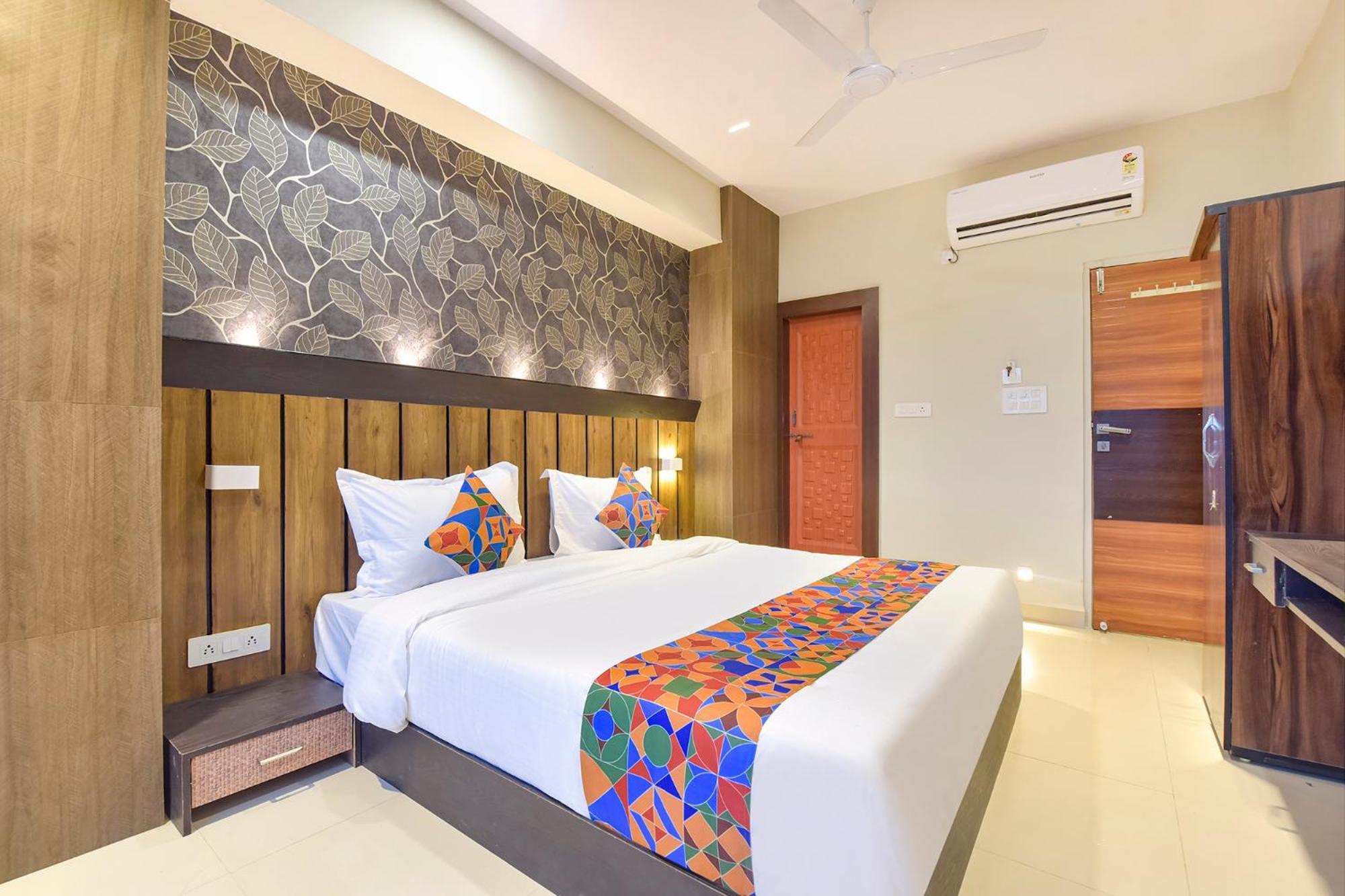 Fabhotel The Max Glory Indore Exterior photo